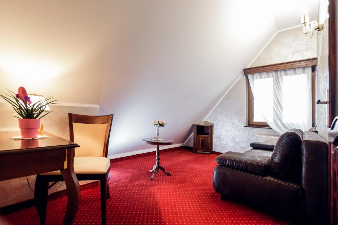 Hotel Dunav イロク エクステリア 写真