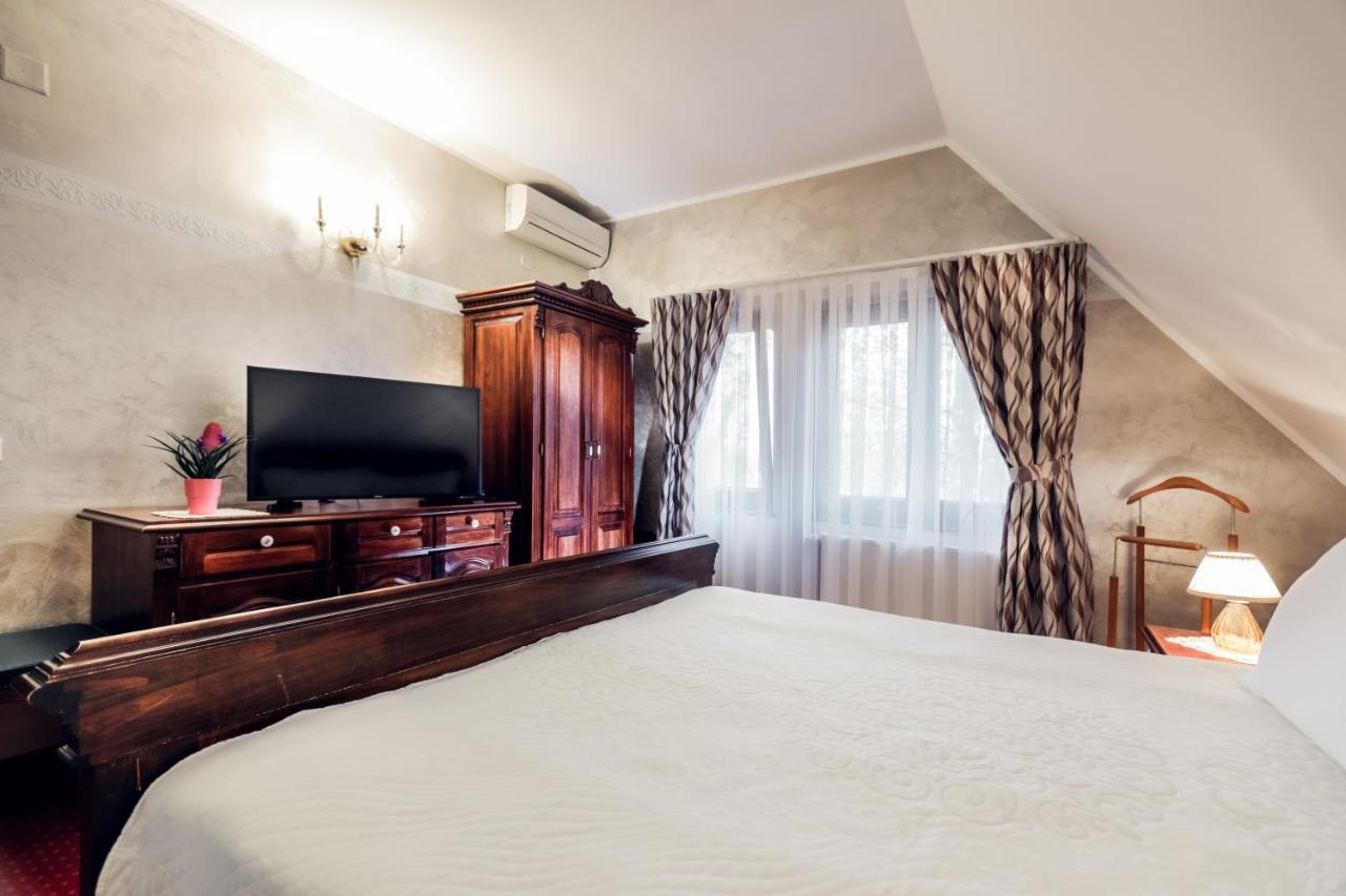 Hotel Dunav イロク エクステリア 写真