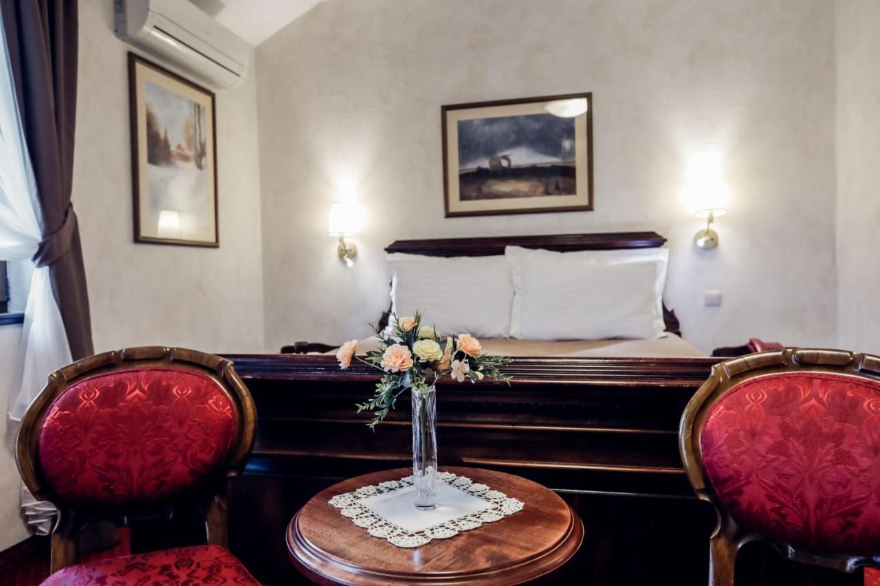 Hotel Dunav イロク エクステリア 写真