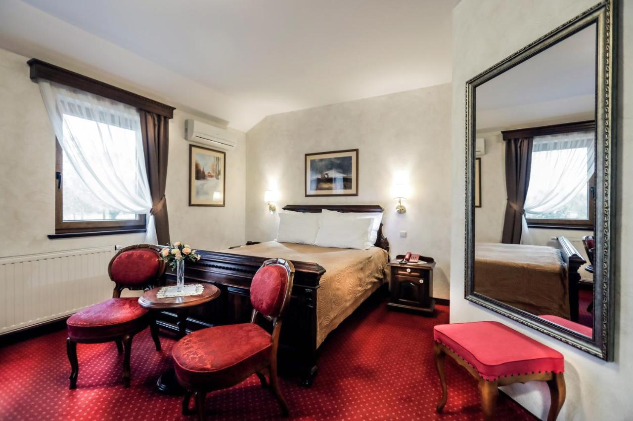 Hotel Dunav イロク エクステリア 写真